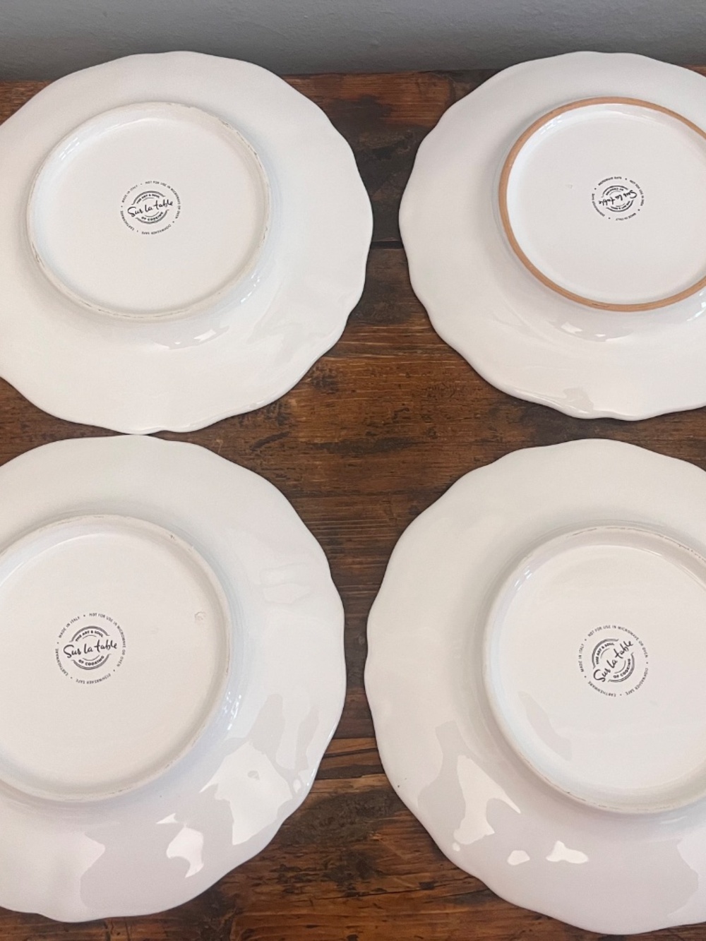 Sur La Table Deruta Salad Plates / Italian Majolica / Hand Painted / Set of 4 - Picture 12 of 14